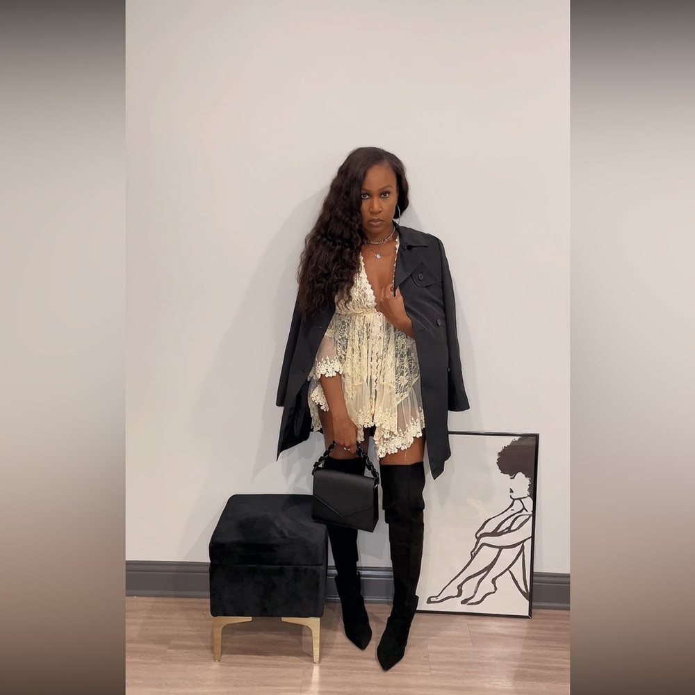 Dor Dor - Lace Tunic Top